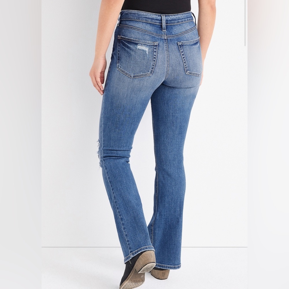 Maurice’s High Rise Flare Denim Jeans Distressed Stretch Size 16 P $70 NWT - Picture 2 of 5
